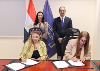 تفاصيل تعاون البريد المصري وصندوق دعم الصناعات الريفية لتعزيز الشمول المالي