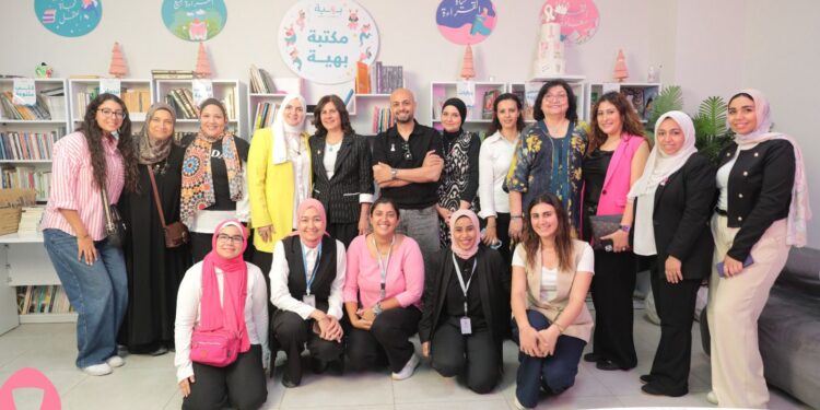 “iRead” تكرم محاربات “بهية” الناجحات في محو الأمية وتمنحهن هدايا قيمة