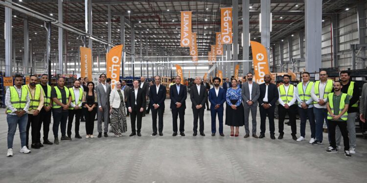 رئيس الوزراء يفتتح أكبر مستودع لجوميا مصر لتعزيز التجارة الإلكترونية