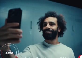 بسبب شعر محمد صلاح.. هل تم تصوير اعلان فودافون الجيل الخامس قبل عامين؟