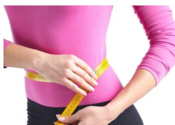 كيف تتخلصين من دهون البطن والأجناب قبل المصيف؟