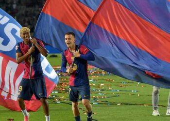 صفقة تاريخية.. كيف تحوّلت الكونغو الديمقراطية إلى شريك استراتيجي لبرشلونة؟