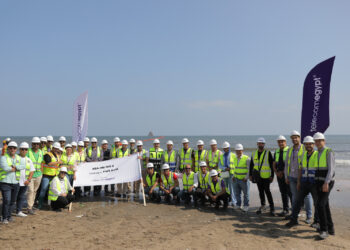 المصرية للاتصالات تنتهي من عمليات الإنزال ومسارات العبور الخاصة بالكابل البحري  SEA-ME-WE-6  في مصر