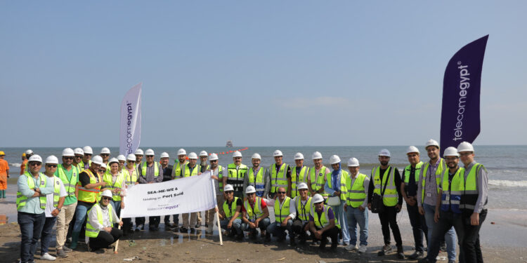 المصرية للاتصالات تنتهي من عمليات الإنزال ومسارات العبور الخاصة بالكابل البحري  SEA-ME-WE-6  في مصر