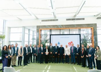 تفاصيل تعاون إي آند بيزنس وماونتن ڤيو  لتقديم حلول المدن الذكية في مشروعاتها العقارية