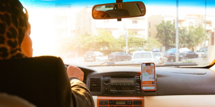 دي دي مصر:  الطلب على العمل الحر عبر المنصات يمتد عبر مختلف الأجيال