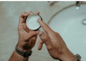 دليل روتين العناية الشخصية للرجل خلال المصيف