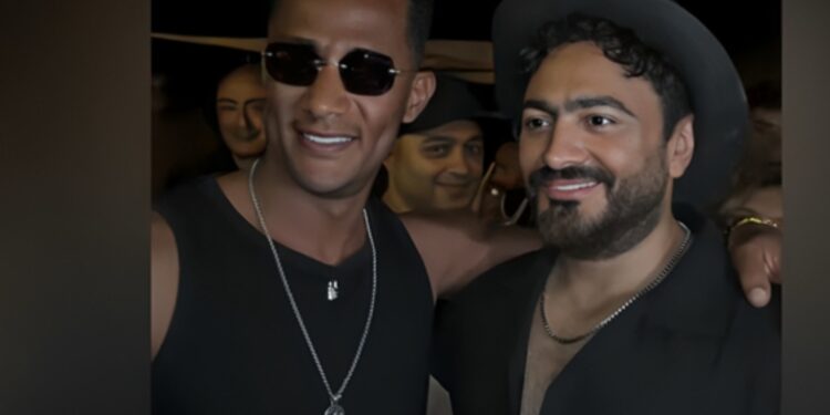 تامر حسني يحتفل مع محمد رمضان في الساحل الشمالي .. فيديو
