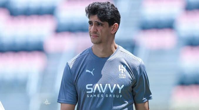 بونو مستمر .. الهلال السعودي يحسم ملف تجديد الحارس الدولي المغربي