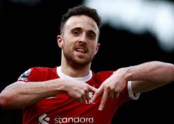 غياب كريستيانو رونالدو عن جنازة ديوجو جوتا يثير الجدل.. احترام أم تجاهل؟