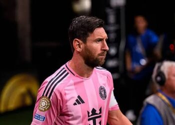 هل يعود ميسي إلى برشلونة أم يخوض مغامرة إنجليزية ؟