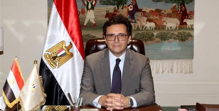 التشكيل الجديد للمجلس الأعلى للثقافة.. مجلس كبار السن يثير الجدل ووزير الثقافة يرد