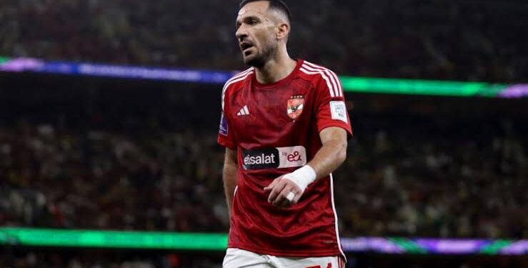 علي معلول بين عروض الخليج وتونس بعد إنهاء علاقته المالية بالأهلي