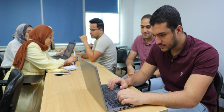 طلبات تتعاون مع معهد تكنولوجيا المعلومات (ITI) لتأهيل الشباب لسوق العمل