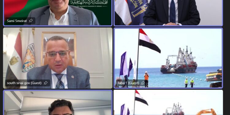 الاتصالات :  إنزال الكابل البحرى «كورال بريدج» فى طابا لربط مصر والأردن وتسريع نقل البيانات الدولية
