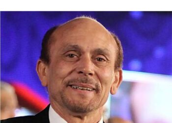 الأزمة الصحية للفنان محمد صبحي تثير قلق الجمهور