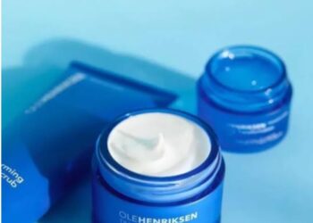 أبرز كريمات العناية بالبشرة للسيدات في صيف 2025