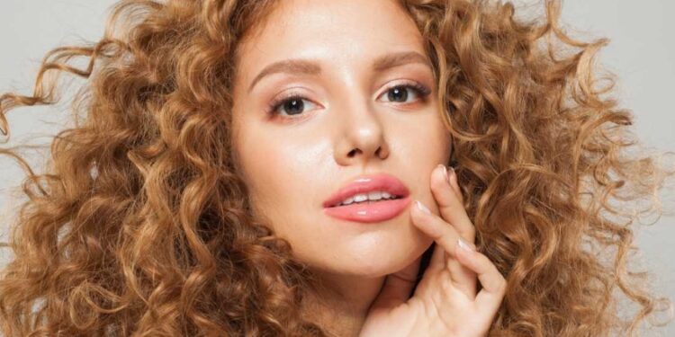 واتساب يطور ميزة لتوثيق روابط إنستجرام لتعزيز الأمان والخصوصية