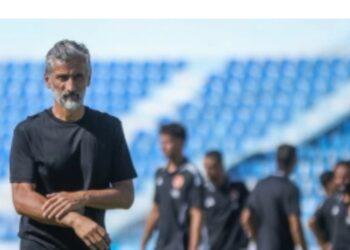 روبيرو أول مدرب لـ الأهلي يحقق انتصارا وحيدا فقط في أول 6 مباريات.. تفاصيل