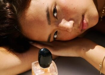 نفحات غير متوقعة تسيطر على عطور الصيف 2025