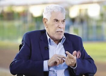 تطورات الحالة الصحية للمعلم حسن شحاتة.. ترقب تقرير أمريكي وتحركات حكومية لدعمه طبيًا