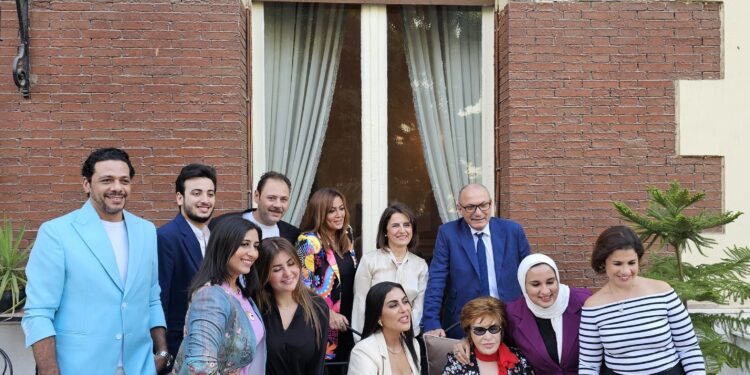 سفير تركيا بالقاهرة: نتطلع لمشروعات سينمائية وتلفزيونية مشتركة بين مصر وتركيا