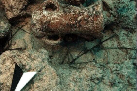 الكشف عن شواهد أثرية تؤكد وجود ميناء قديم مغمور بالمياه في الإسكندرية