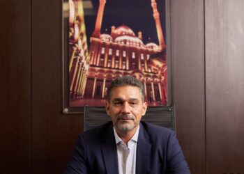 إي آند : تغيير اسم e& Global Services إلى e& CX Solutions Egypt لتقديم حلول وتجارب استشارية متكاملة