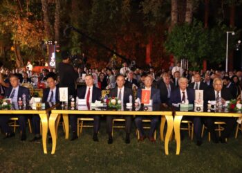 «الاتصالات» : إنتاج 9 مليون هاتف خلال 2025 عبر 14 مصنع متنوع