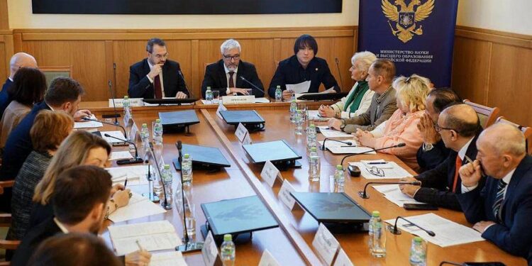 التحضير لانعقاد المنتدى الدولي لخريجي الجامعات الروسية والسوفيتية نهاية أكتوبر في موسكو