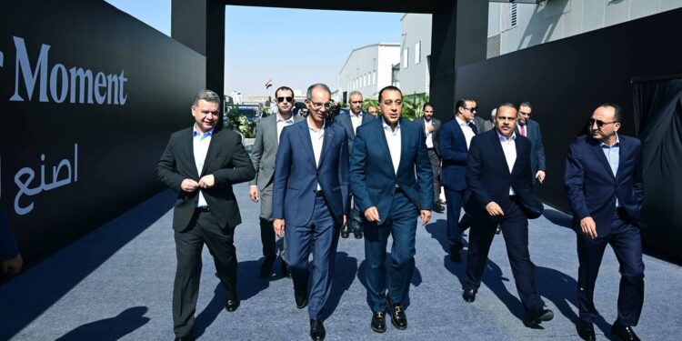 تفاصيل افتتاح مصنع أوبو لتصنيع الهواتف بالعاشر من رمضان باستثمارات 50 مليون دولار
