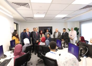 الاتصالات : افتتاح مراكز جديدة للتعهيد بالأقصر يؤكد انتشار مهارات تكنولوجيا المعلومات بالمحافظات