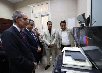 الاتصالات: أكثر من 60 ألف مستفيد من برامج ومبادرات بناء القدرات الرقمية ودعم ريادة الأعمال فى “كريتيفا” بقنا