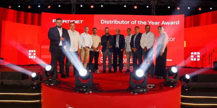 شركة IWG تفتتح مساحات العمل “Spaces” في مول مصر