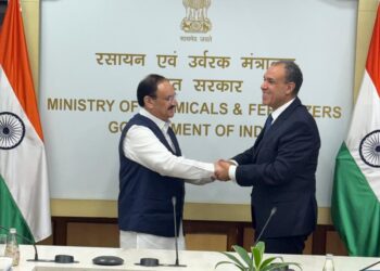 وزير الخارجية يدعو الهند لإرسال وفد فني إلى مصر لبحث زيادة التبادل التجاري بين البلدين في السلع الاستراتيجية