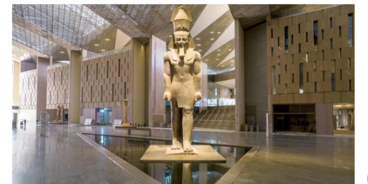 تأثر خدمات الاتصالات بالقاهرة الكبرى بسبب تطوير المتحف المصري فجر الخميس