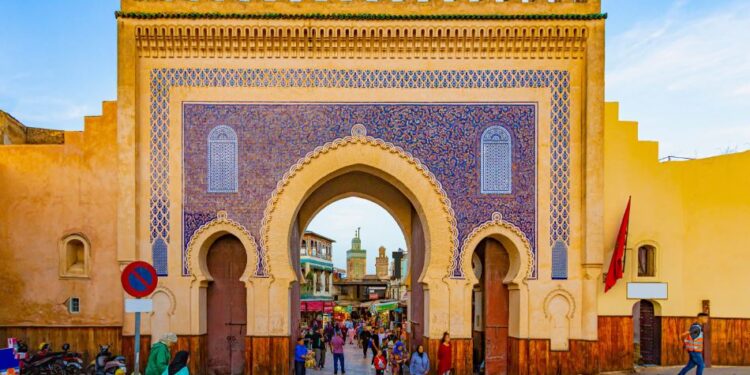 المغرب يستقبل 15 مليون سائح خلال أول 9 أشهر من 2025