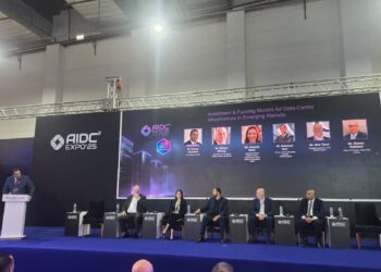 خبراء خلال «كايرو اي سي تي» : العائد على الاستثمار في مراكز البيانات منخفض مقارنة باستثمارات الشبكات