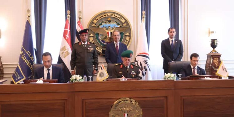 الاتصالات: الأكاديمية العسكرية توفر سبل الإقامة لـ 30095 طالب بمبادرة الرواد الرقمين