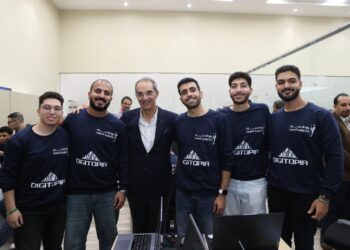 الاتصالات: 300 متسابق في ديجيتوبيا يتنافسون فى 5 مسارات رقمية.. والإعلان عن الفائزين غدا بجوائز مليونية