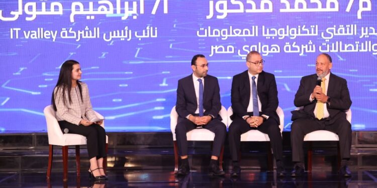 وزير الاتصالات: “ديجيتوبيا” أكسبت الشباب بخبرات عملية ومهارات جديدة ..ومستمرة فى تخريج المبدعين فى تخصصات تكنولوجيا المعلومات