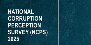 استطلاع: الباكستانيون يشهدون استقرارا اقتصاديا وانخفاضا في معدلات الرشوة