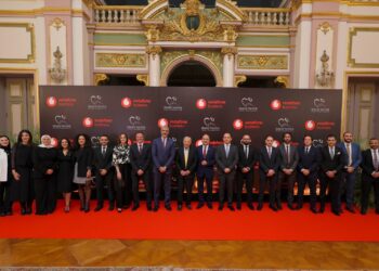 ڤودافون بيزنس تقدم منظومة رقمية لدعم مركز مجدي يعقوب للقلب في القاهرة وأسوان