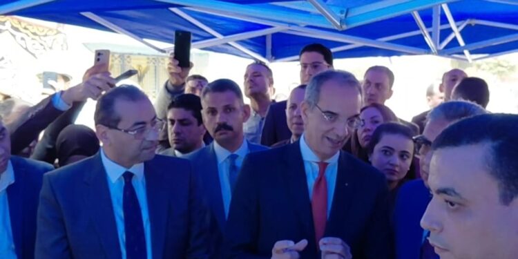 الاتصالات: 71% نسبة تغطية المنصورة بكابلات الفايبر