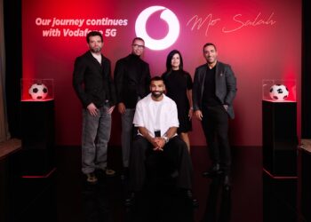 ڤودافون مصر تجدد شراكتها مع محمد صلاح وتعلن تغطية 3,000 منطقة عمرانية بالجيل الخامس