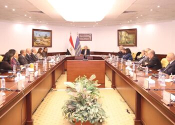 وزير الاتصالات : نرحب بمشاركة القطاع الخاص فى إعداد مسودات القوانين