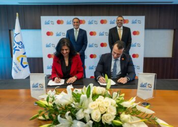 تعاون البنك الأهلي الكويتي وماستركارد لدعم الابتكار الرقمي في مصر