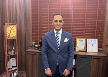 الذهب يشتعل مع بداية 2026: ضغوط عالمية تدفع الأسعار لمستويات تاريخية وتأثير مباشر على السوق المصري