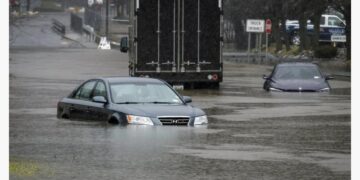 هل عدم انهيار الولايات المتحدة الاقتصادي يعني نجاح سياسات ترمب؟