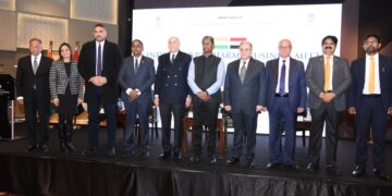 مصر والهند تبحثان التعاون لتنمية وتطوير قطاع الصناعات الدوائية